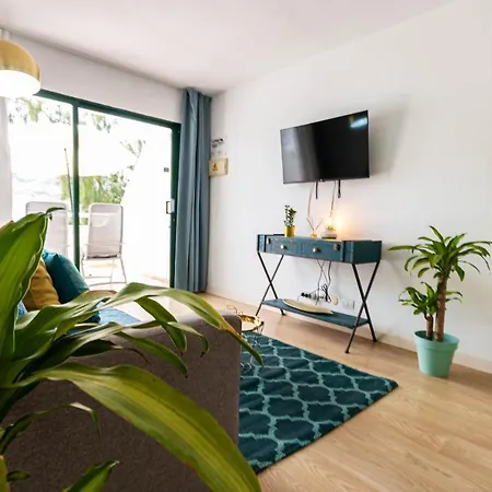 Canaima Corner With Heated Pool 아파트